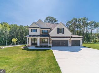 907 Bessie Ct, Loganville, GA 30052