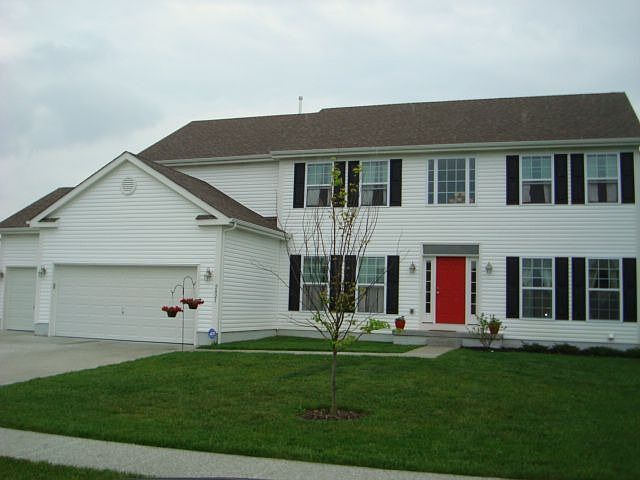 1st image of 2821 Crosshurst Ct
