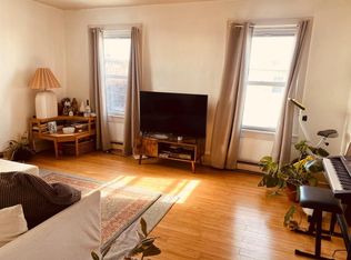 1739 S 12th St APT 3, Philadelphia, PA 19148