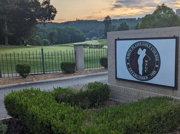 472 S Plantation Dr, Cookeville, TN 38506