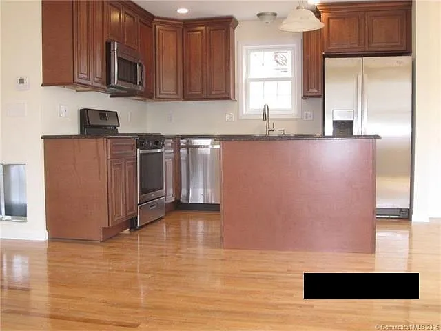 77 Borrmann Rd — Photo 7