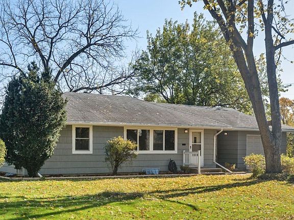 3rd image of 8139 Aldrich Ave S