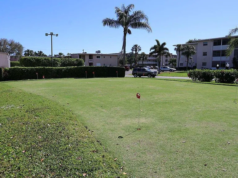 2855 S Garden Dr #211 — Photo 23