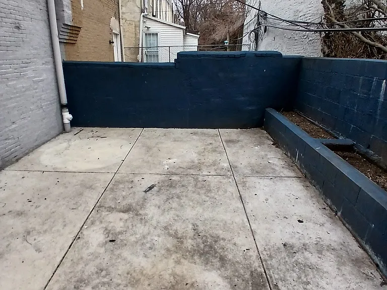 116 E Pastorius St — Photo 5