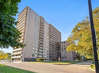 180 Markham Rd #1201, Toronto, ON M1M2Z9