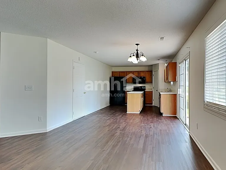 808 Topsail Dr — Photo 5