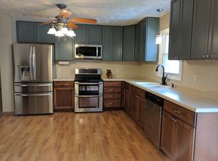 1430 S 163rd St, Omaha, NE 68130