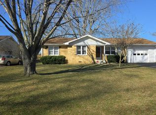 307 Wayne Dr, Hopkinsville, KY 42240