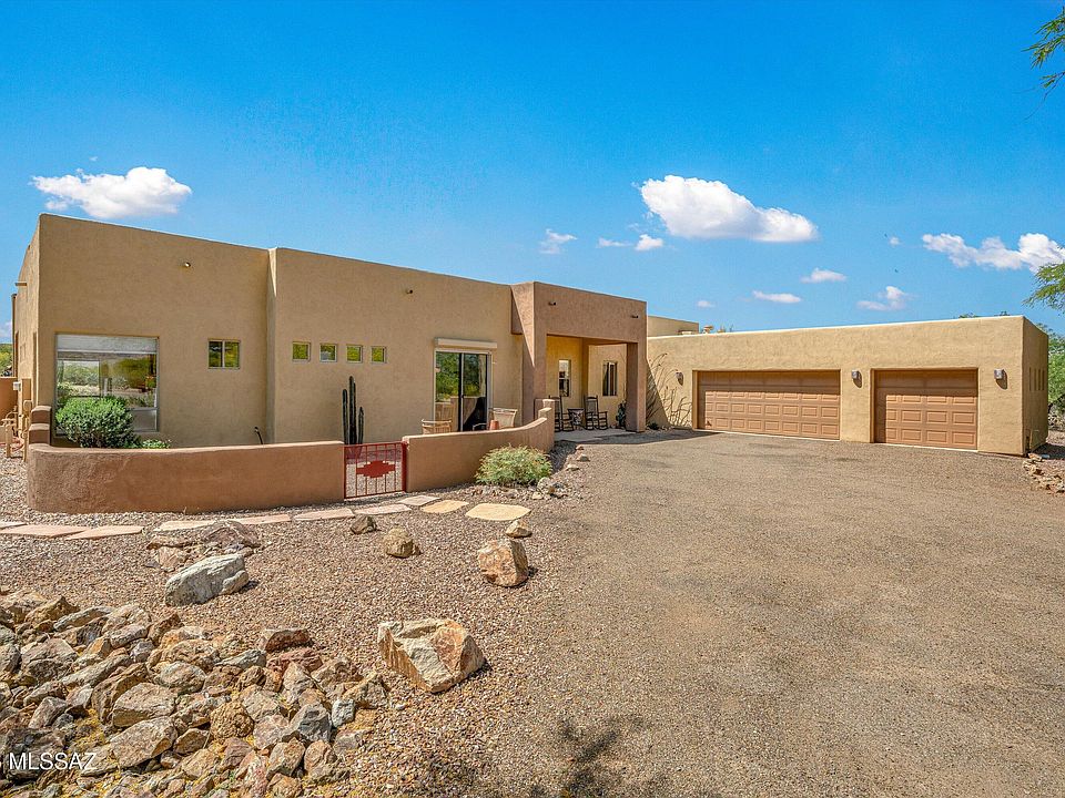 1st image of 13942 E Calle Nobleza