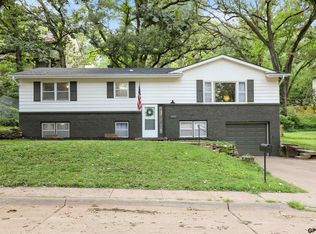 1702 Washington St, Bellevue, NE 68005