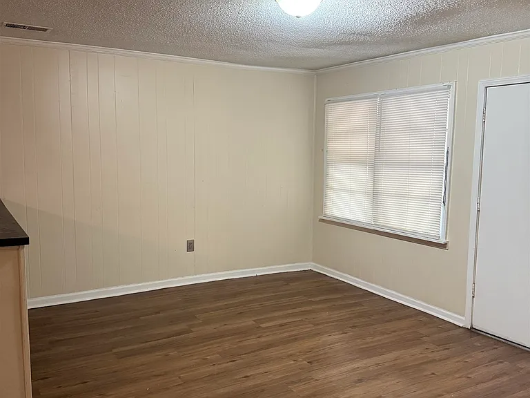 1257 S Perkins Rd — Photo 8