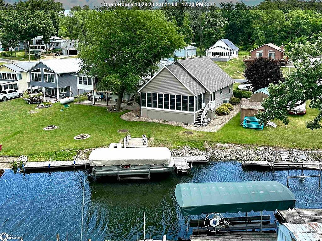 3218 E Lakeshore Dr, Brooklyn, IA 52211 Zillow