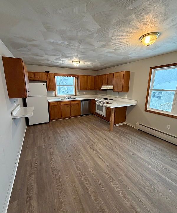 1st image of 44 Young Ave APT B