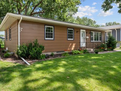 3627 Cedar St, Davenport, IA, 52806