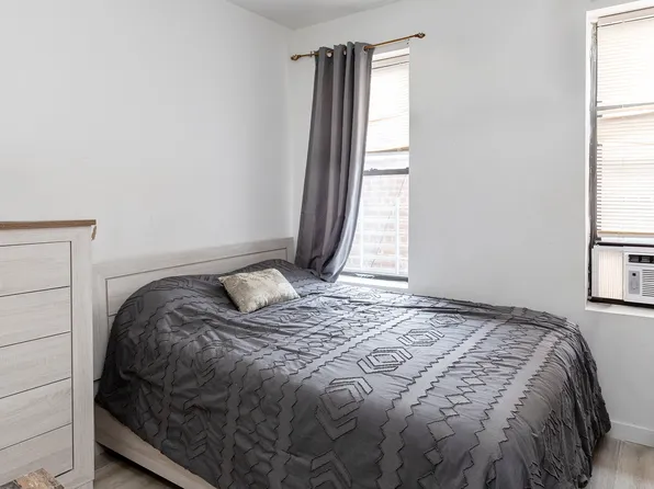 35-45 Crescent Street image 5 of 10