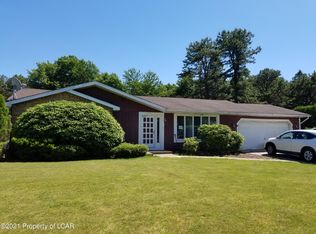 117 Hilltop Rd, Hazleton, PA 18201