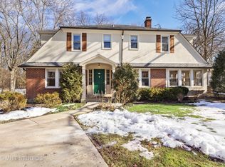 1111 Ridgewood Dr, Highland Park, IL 60035