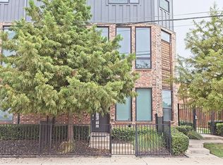 1405 Bronson Ct, Dallas, TX 75204