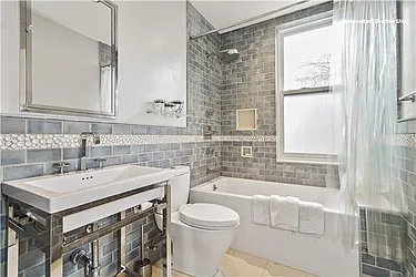 Sold by Avenue Sotheby's International Realty