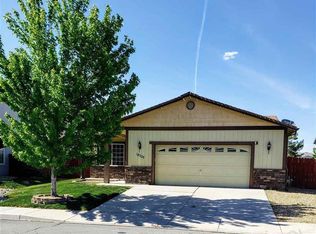 18329 Dustin Ct, Reno, NV 89508