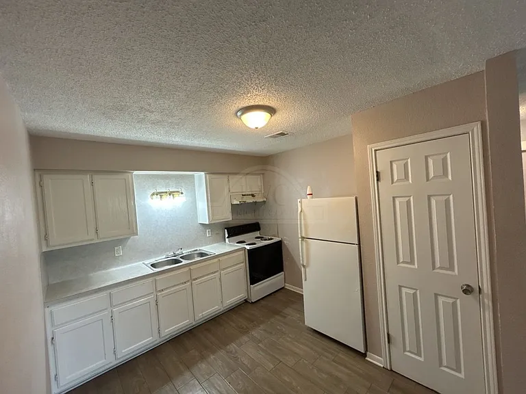 105 W. Reagan Ave, Copperas Cove — Photo 9