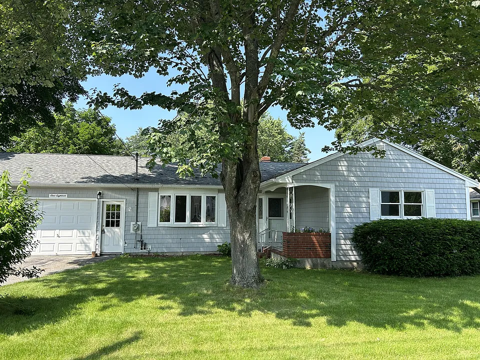 118 Pierce St