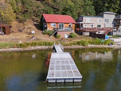 23605 E Beach Ln, Newman Lake, WA, 99025