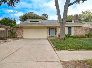 9326 Sanford Rd, Houston, TX 77031