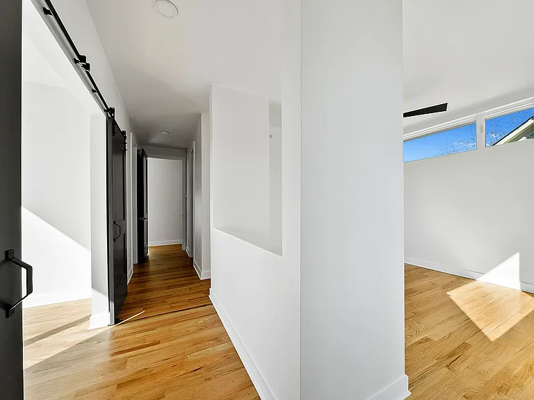 1322 Lafrance St NE #A — Photo 26