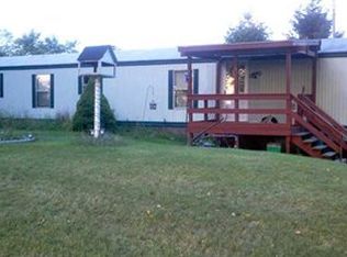 10679 Barton Rd, Waterford, PA 16441