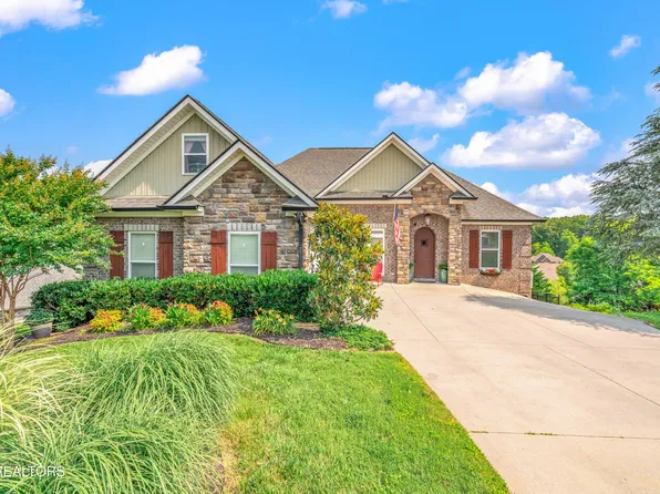 10305 Clover Ridge Ln, Knoxville, TN 37931