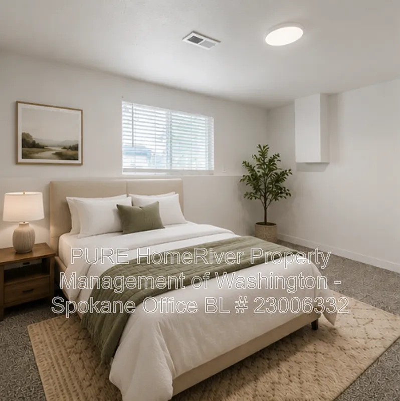 5 bed, 2.0 bath, 1860 sqft, $2,450 — Photo 3