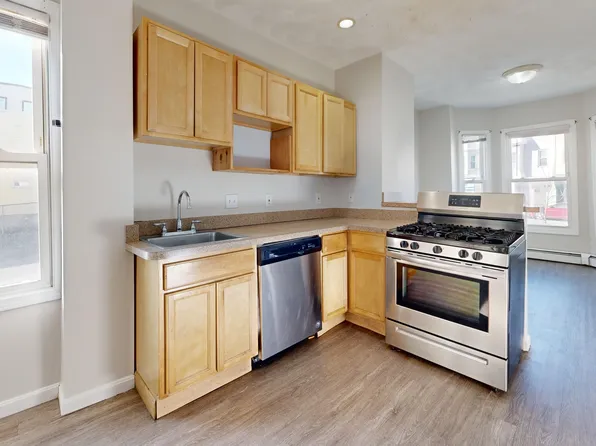 329 Paris St, Boston, MA