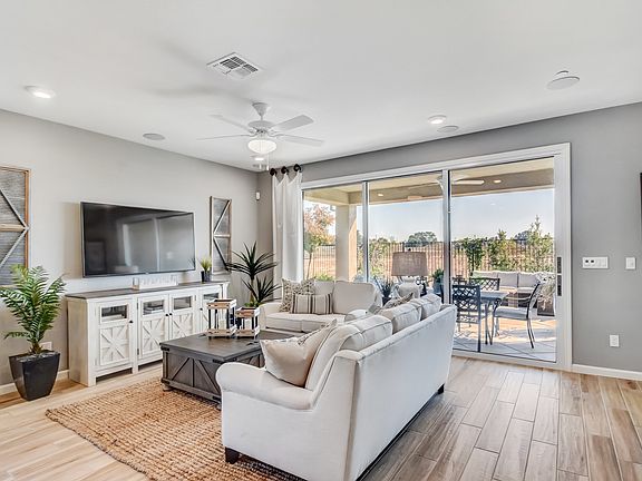 Spacious great room