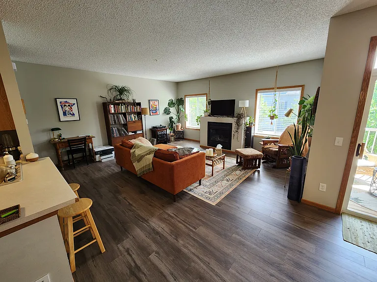 3694 Abercrombie Ln — Photo 13