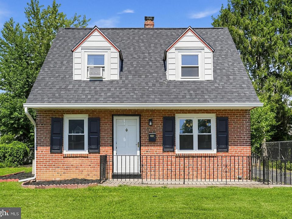 1st image of 2739 Springhill Rd