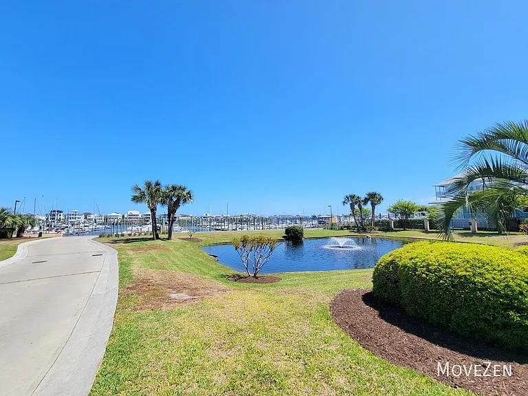 111 Spencer Farlow Dr — Photo 42