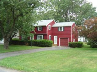 81 Cohasset Dr, Rochester, NY 14618