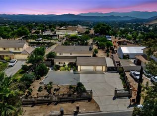 10728 Valley Dr, Riverside, CA 92505