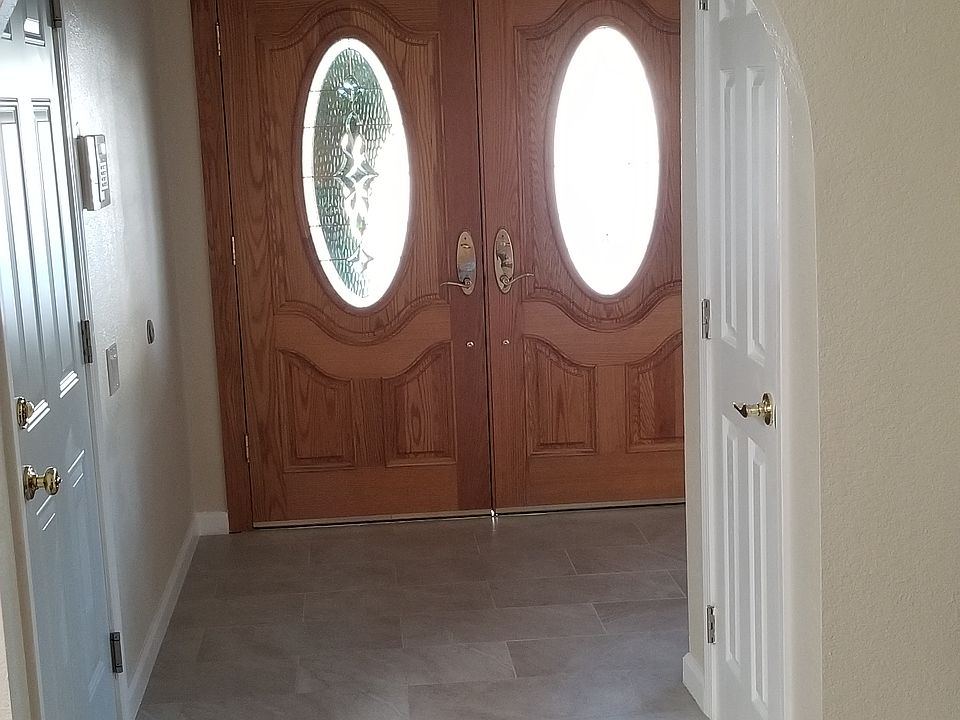 1st image of 4539 Crocus Dr
