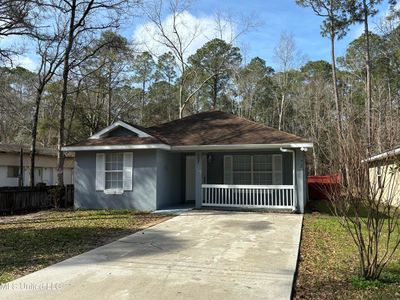 7237 Sunflower St, Bay Saint Louis, MS, 39520