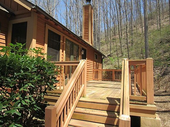 4th image of 231 Boulder Creek Ln