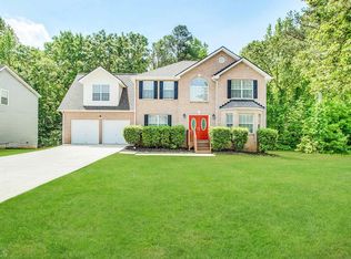5541 Wind River Ln, Powder Springs, GA 30127