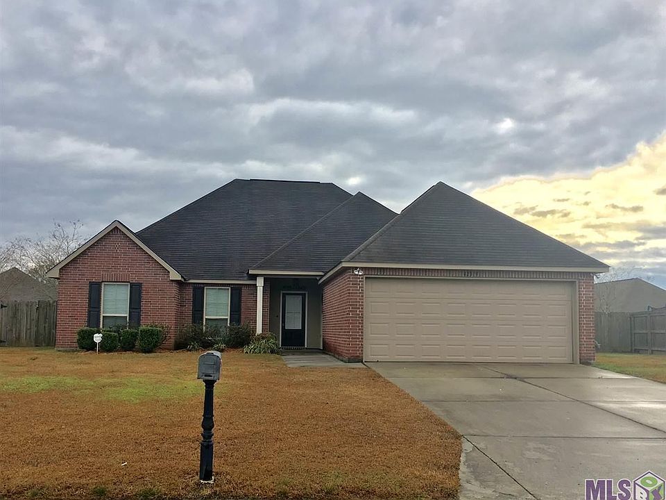 1st image of 42379 Pebblestone Ave