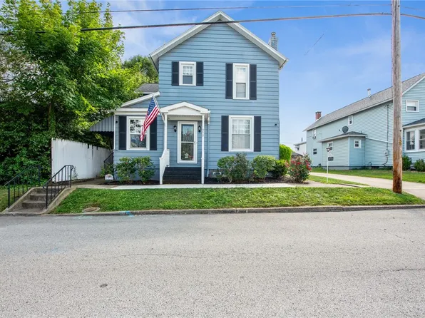 372 Lincoln Ave, Leechburg, PA 15656