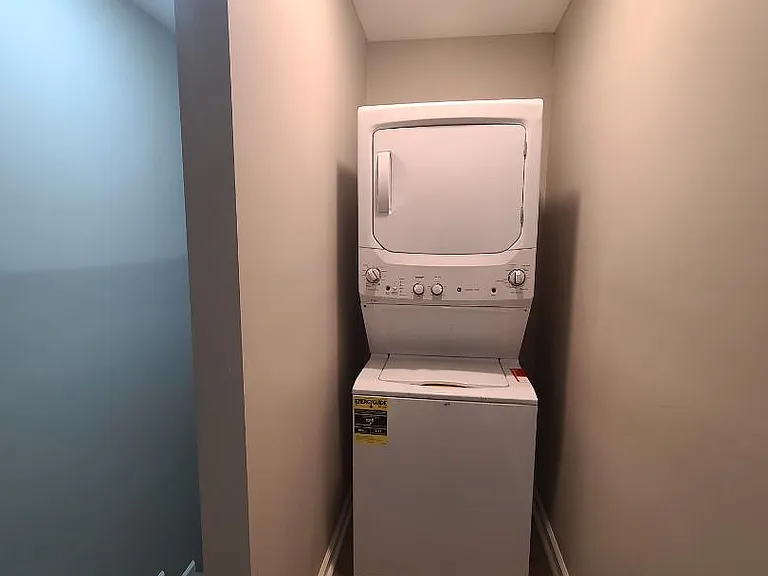 Unit Photo
