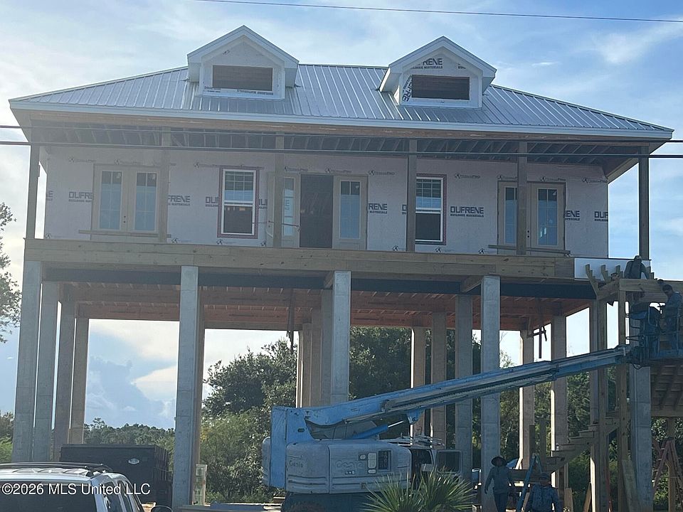 1st image of 220 S Beach Blvd