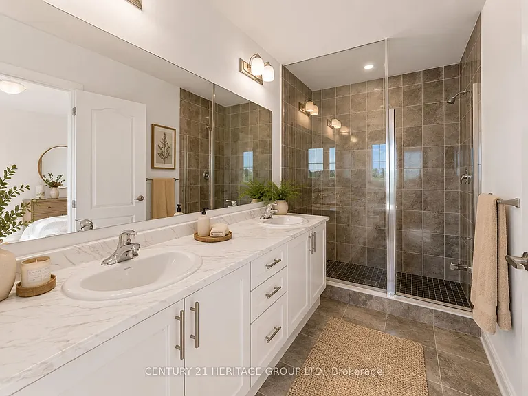 62 Beechborough Cres — Photo 16