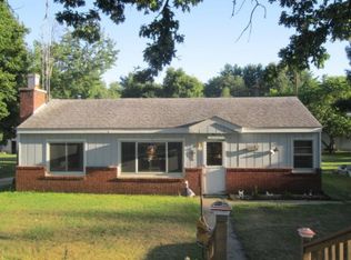 8040 E Day Rd, Bellevue, MI 49021