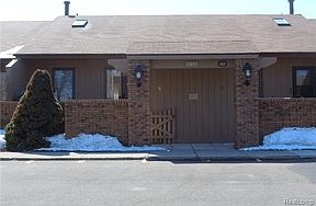 1st image of 25887 Lexington Dr Unit 3
